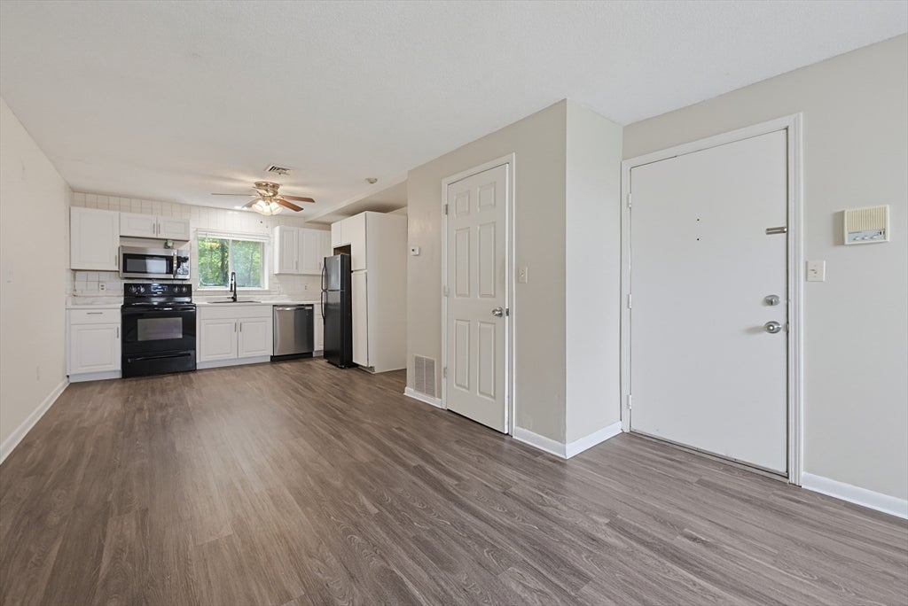 5455 N Main St #11A, Fall River, MA, 5455 N Main St #11A, Fall River, MA Photo #17