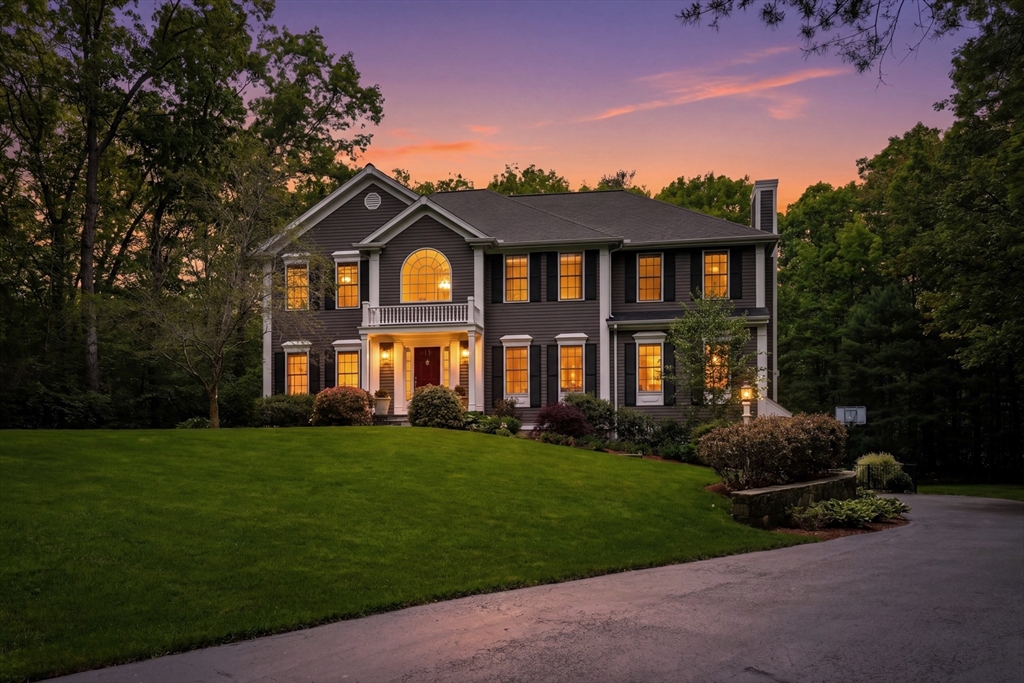 115 Webster Woods Ln