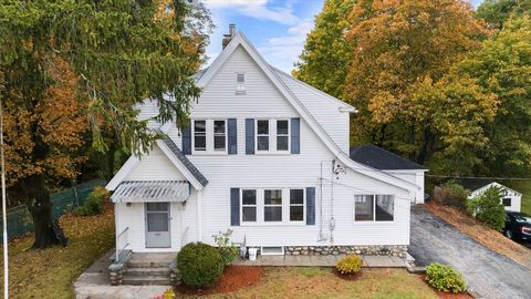 589 Sunderland Rd Worcester MA 01604