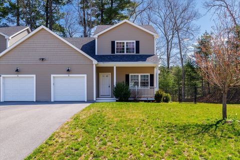 Photo of 8 William Dr #8, Douglas, MA 01516 (MLS # 73507351)