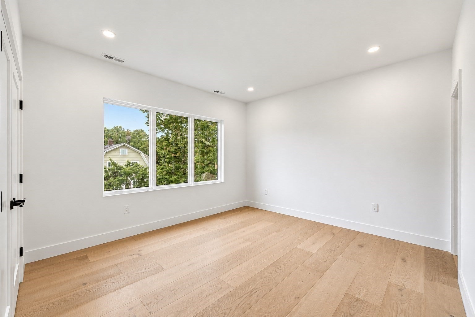 25 Kenyon St, Newton, MA, 25 Kenyon St, Newton, MA Photo #21