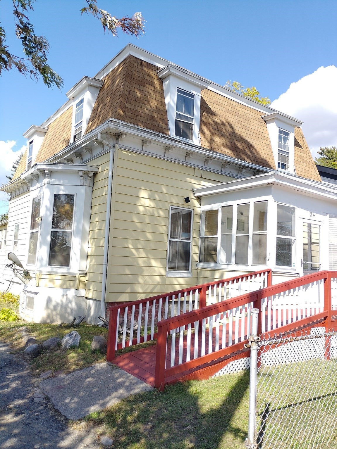 24 Bay St, Springfield, MA, 24 Bay St, Springfield, MA Photo #2