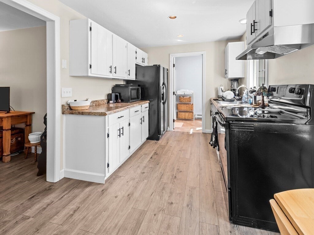 69 Walnut St, Upton, MA Photo #23