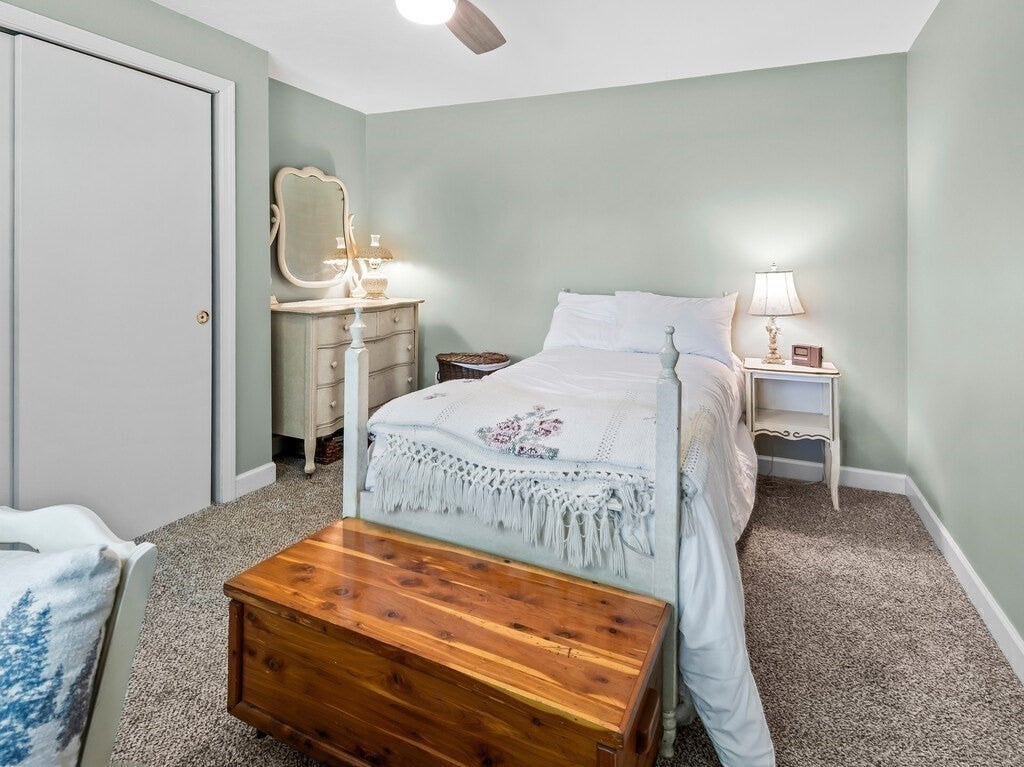 69 Walnut St, Upton, MA Photo #25