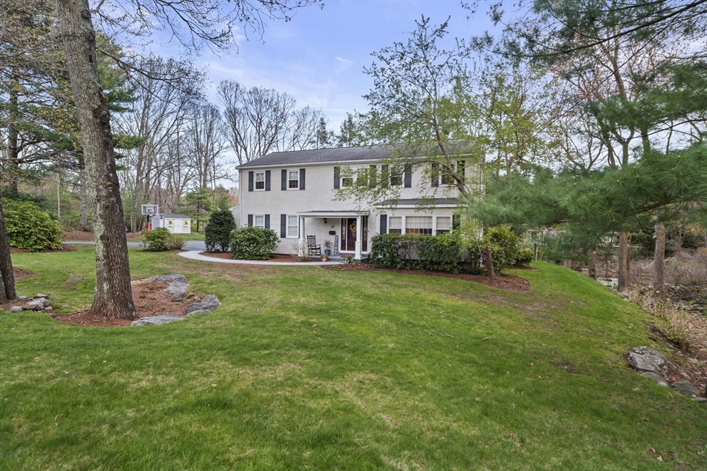 30 Mallard Dr