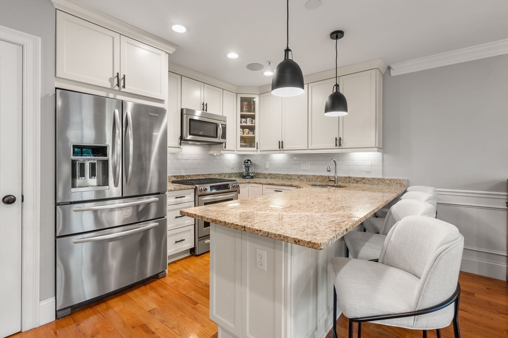 110 Park St 5
