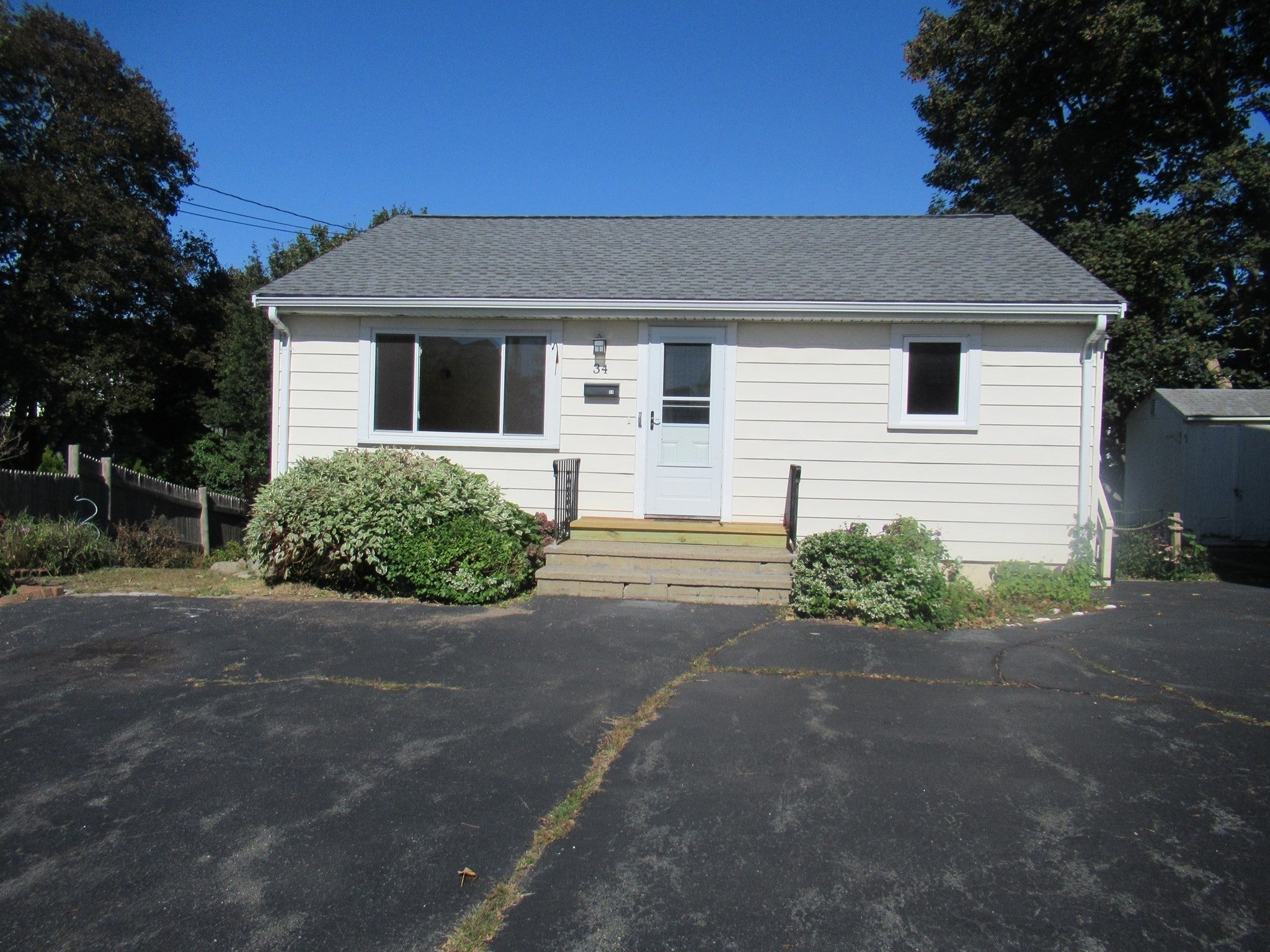 34 Middle Street, Gloucester, MA, 34 Middle Street, Gloucester, MA Photo #2