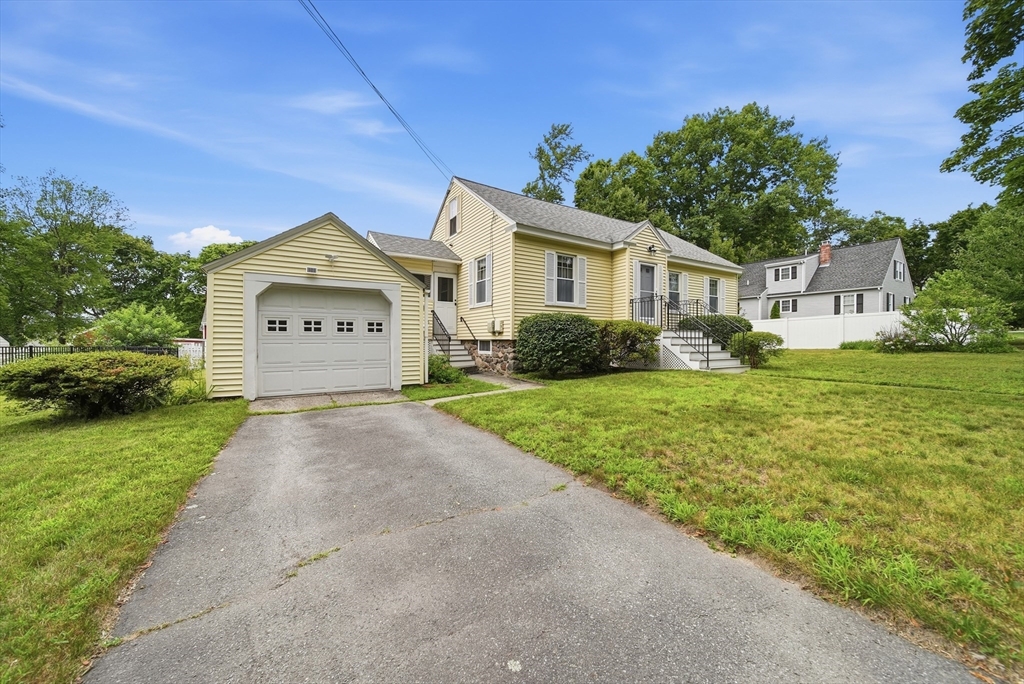 36 Holbrook Rd, North Andover, MA, 36 Holbrook Rd, North Andover, MA Photo #9