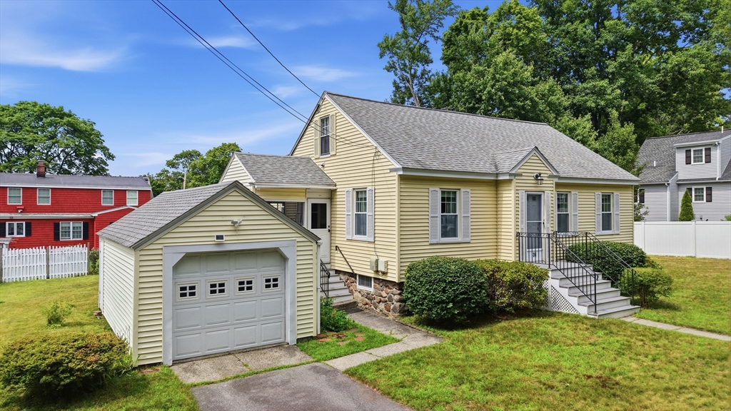36 Holbrook Rd, North Andover, MA, 36 Holbrook Rd, North Andover, MA Photo #3