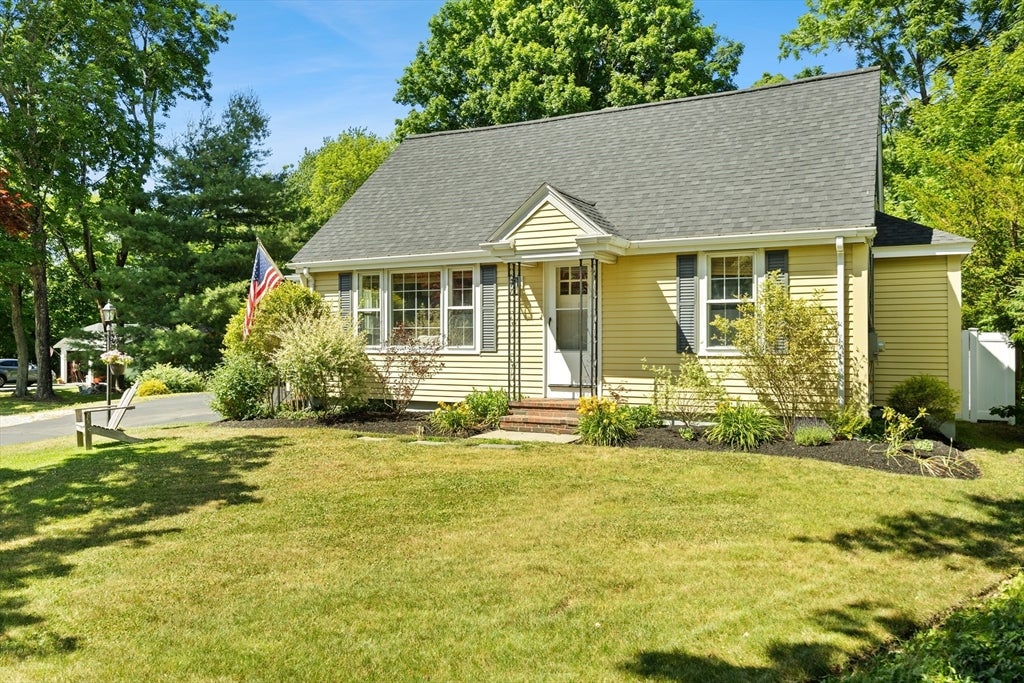 66 Center St, Raynham, MA, 66 Center St, Raynham, MA Photo #1