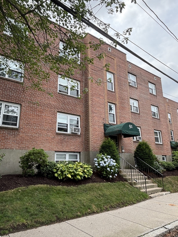 91 Chestnut Street 4