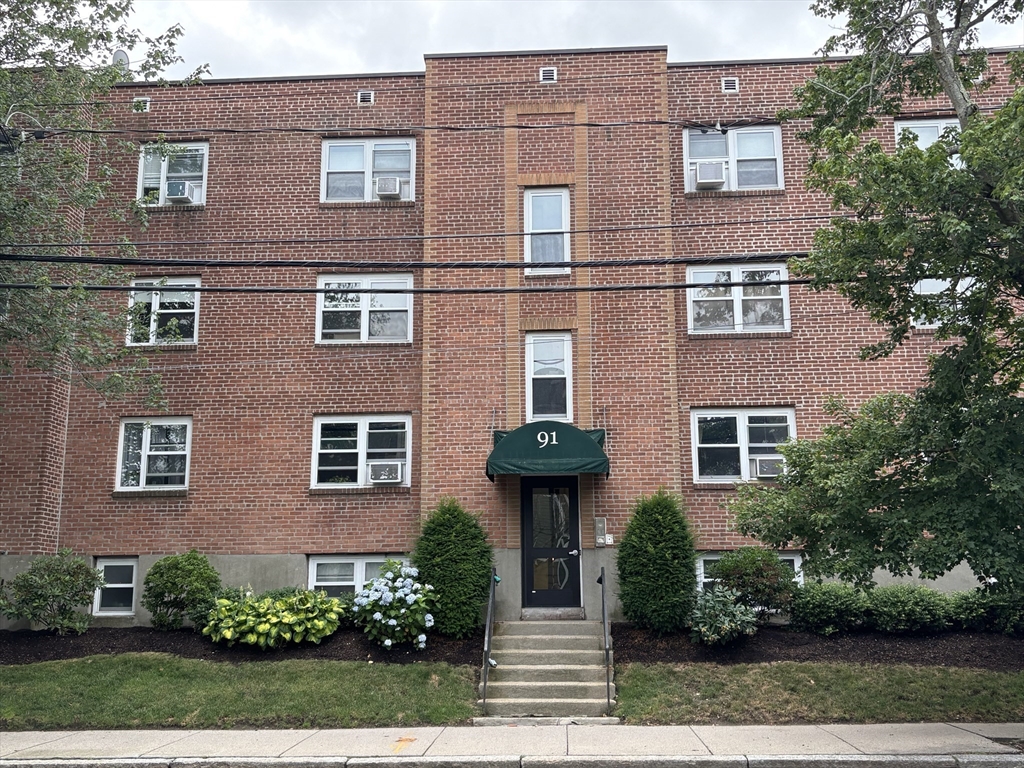 91 Chestnut Street 4
