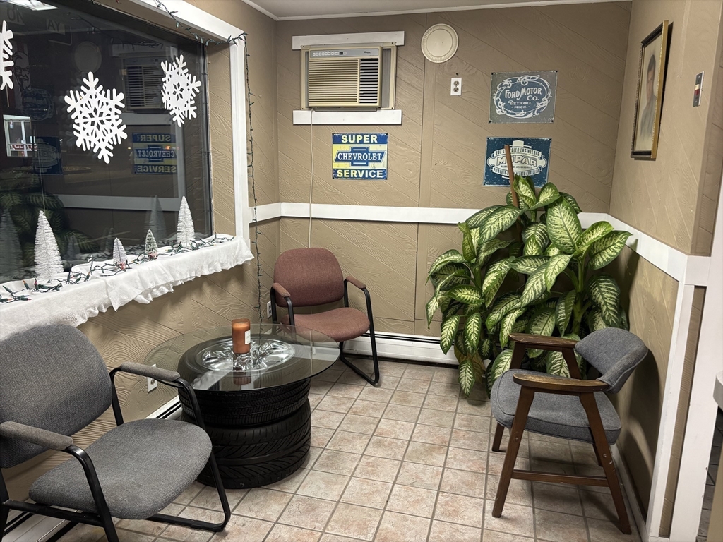 223-225 Kempton Street