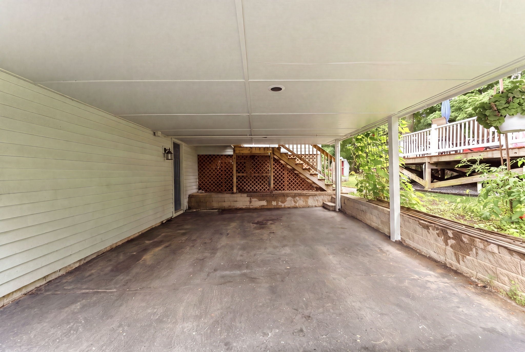 100 Spring Water Dr, Woonsocket, RI, 100 Spring Water Dr, Woonsocket, RI Photo #41