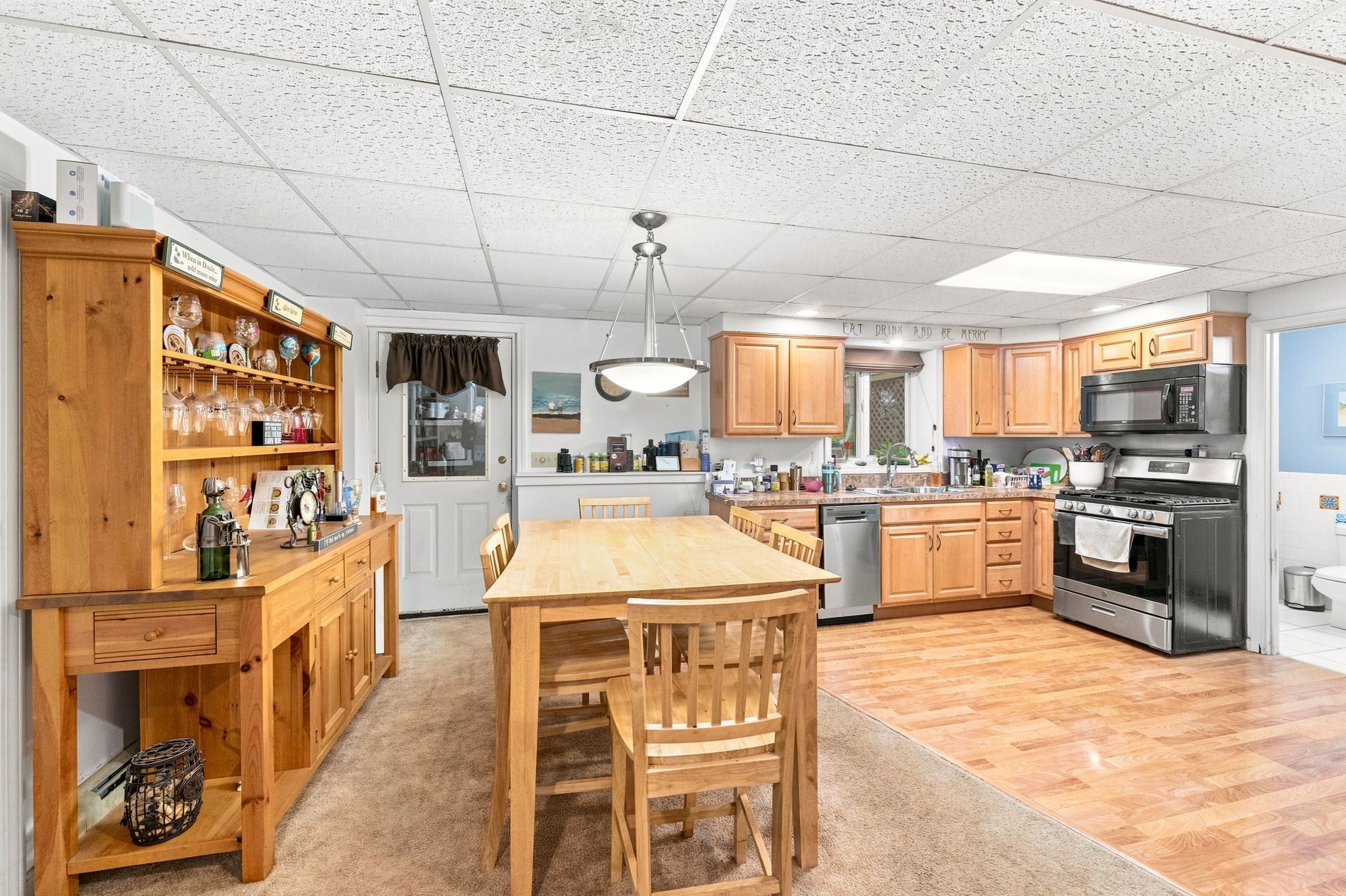 100 Spring Water Dr, Woonsocket, RI, 100 Spring Water Dr, Woonsocket, RI Photo #31