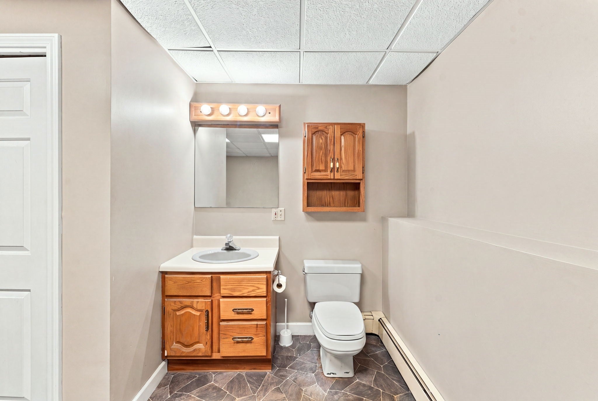 100 Spring Water Dr, Woonsocket, RI, 100 Spring Water Dr, Woonsocket, RI Photo #39