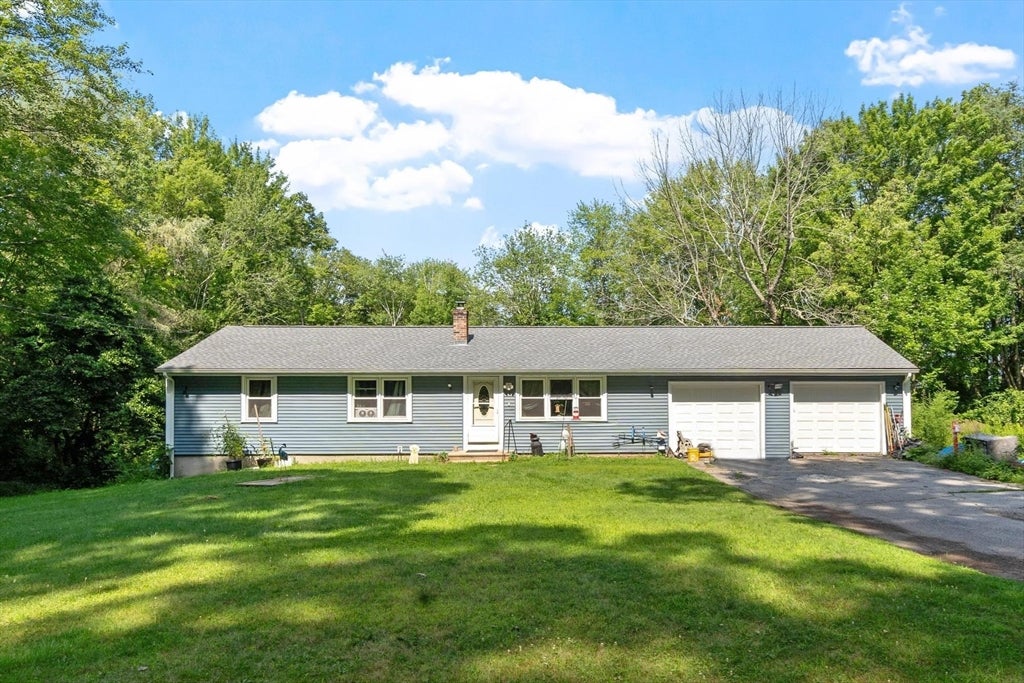 58 Mcintyre Rd, Oxford, MA, 58 Mcintyre Rd, Oxford, MA Photo #2