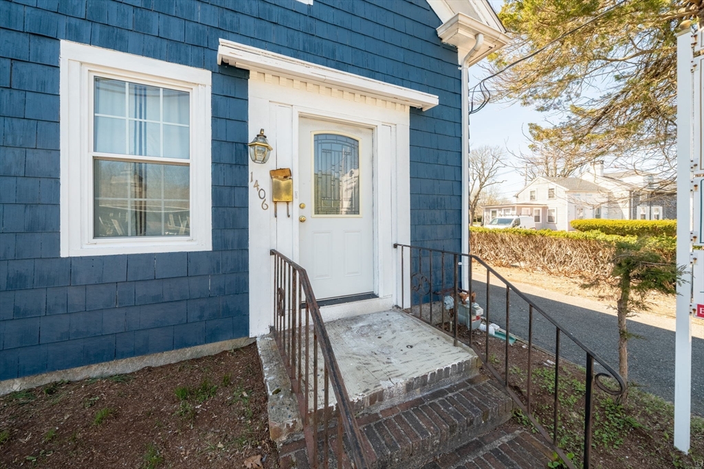 1406 Tucker Road