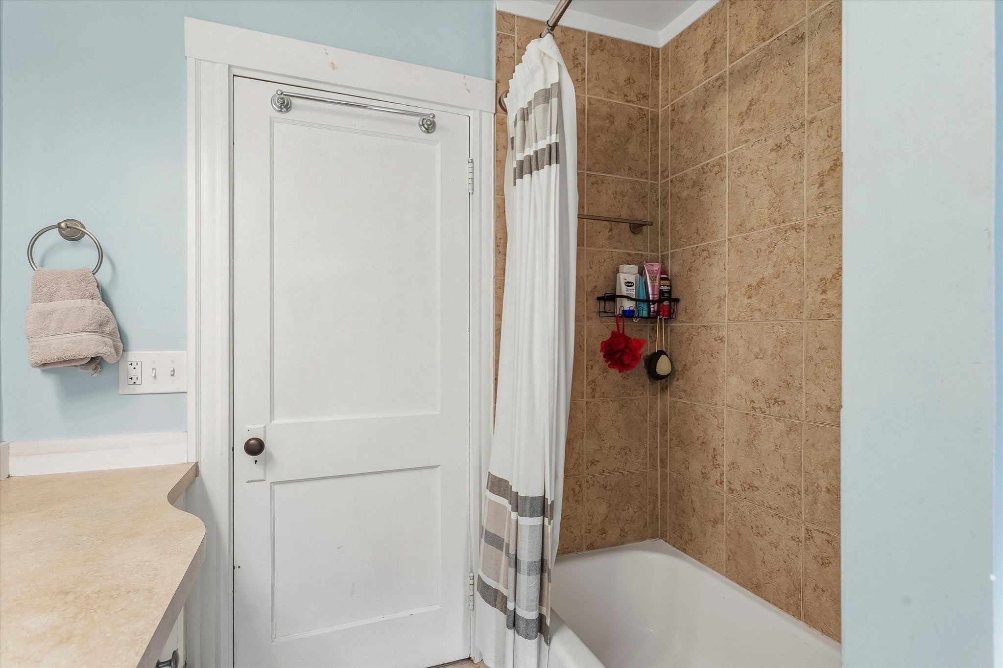 5 Mooney Avenue, Salem, MA, 5 Mooney Avenue, Salem, MA Photo #28