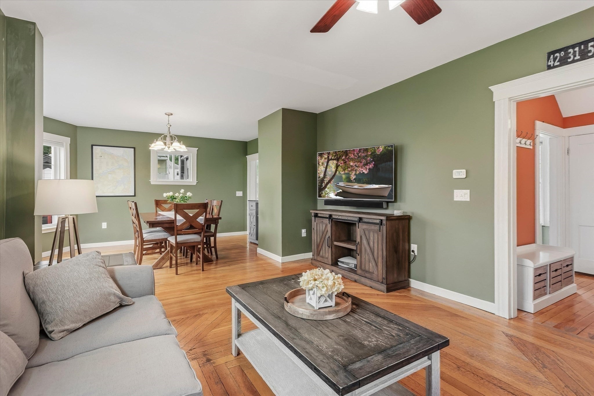 5 Mooney Avenue