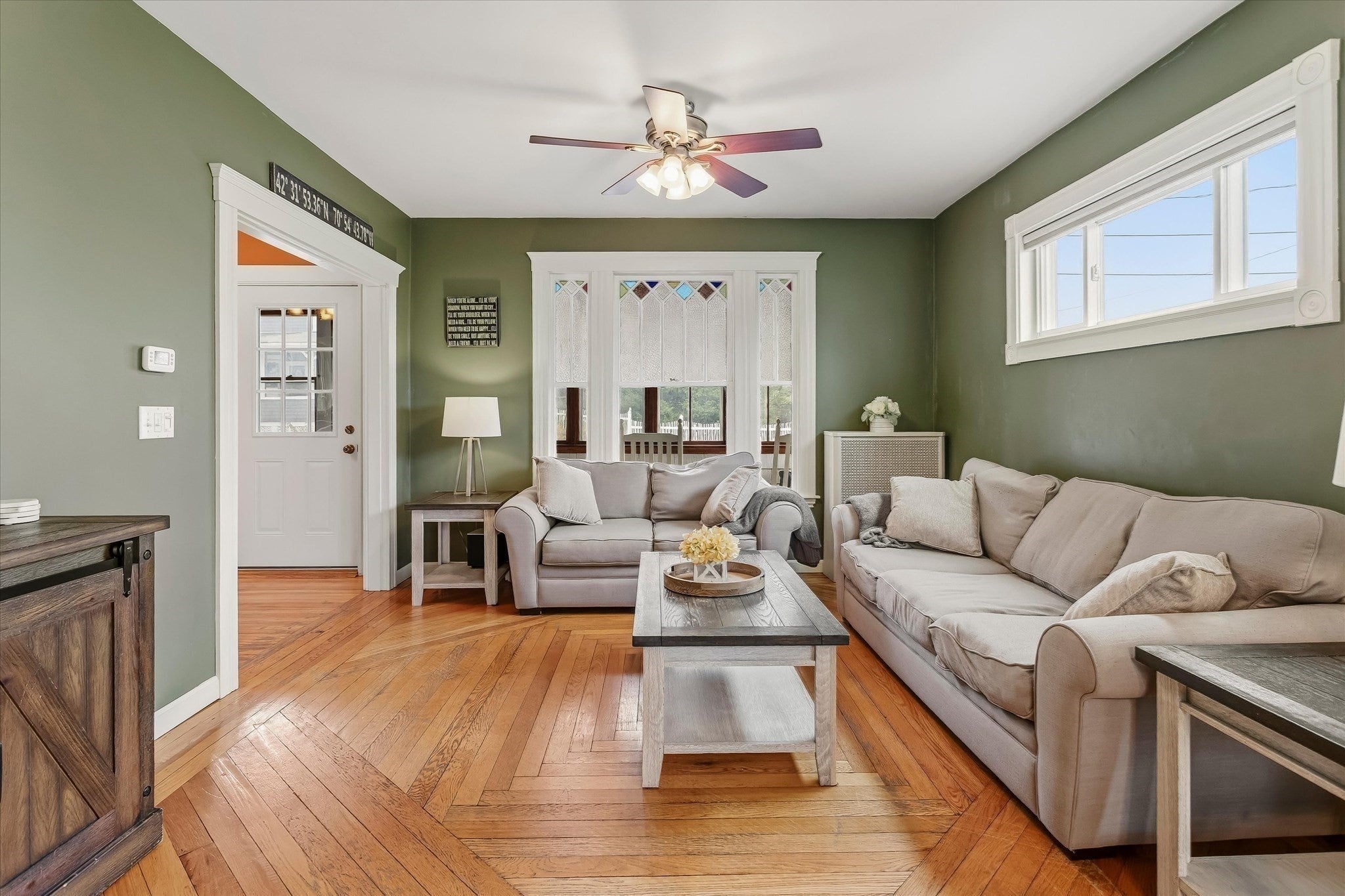 5 Mooney Avenue