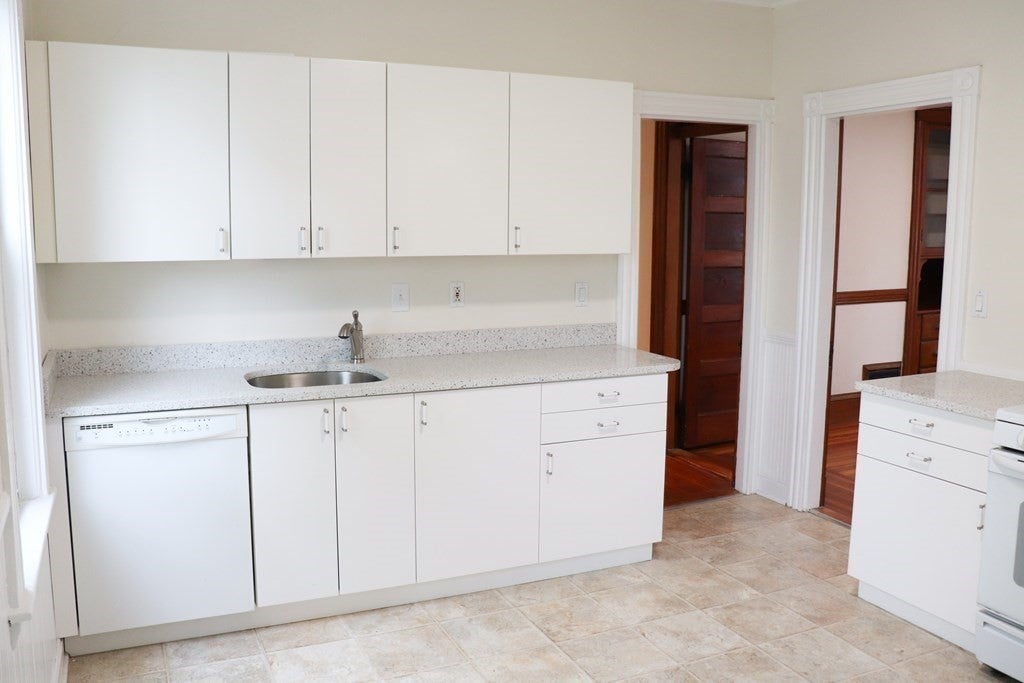 22 Gibson St #2, Boston, MA, 22 Gibson St #2, Boston, MA Photo #6