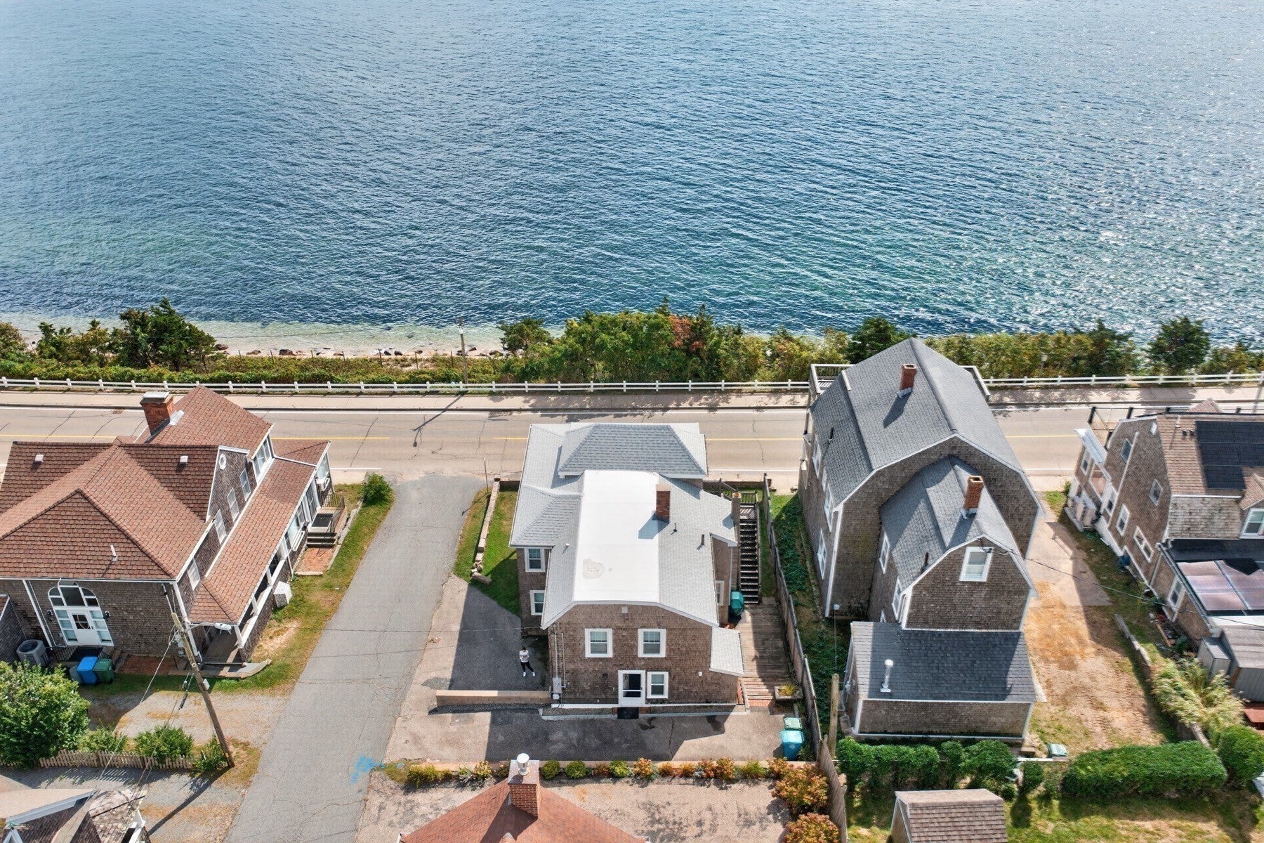 331 Grand Ave, Falmouth, MA, 331 Grand Ave, Falmouth, MA Photo #3