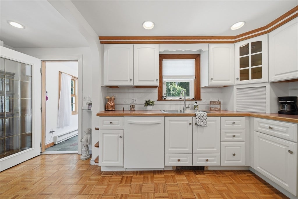 3 Linden Ave, Salem, MA, 3 Linden Ave, Salem, MA Photo #8