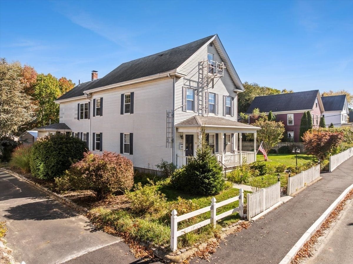 98 E Water St, Taunton, MA, 98 E Water St, Taunton, MA Photo #1