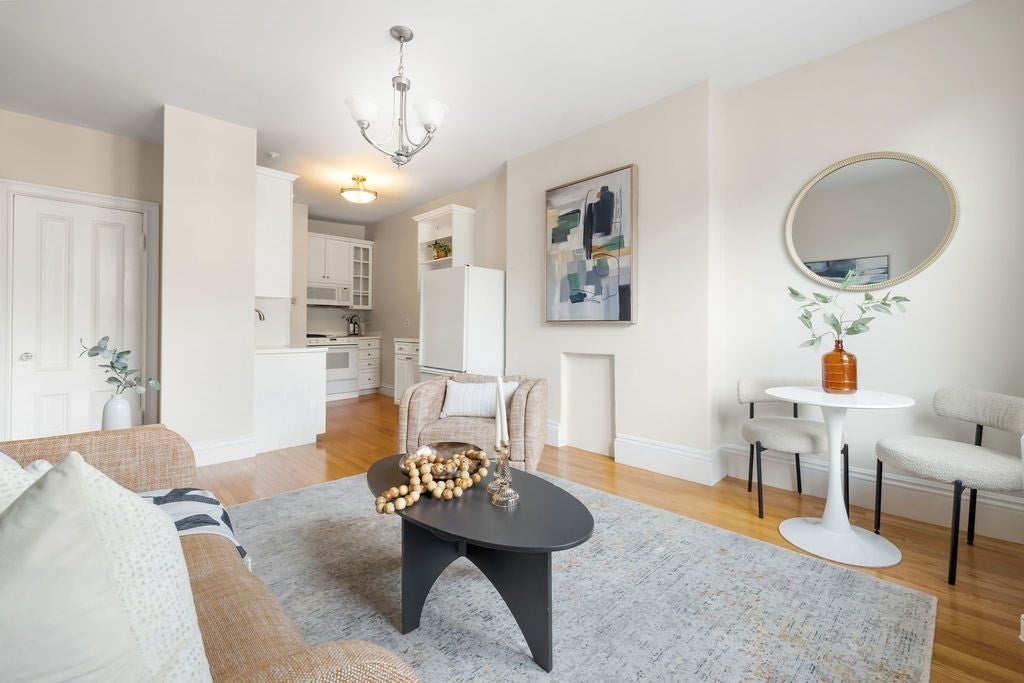 119 Marlborough St. 10