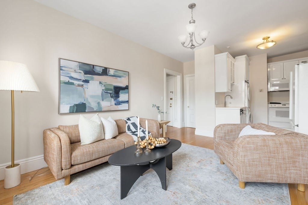 119 Marlborough St. 10