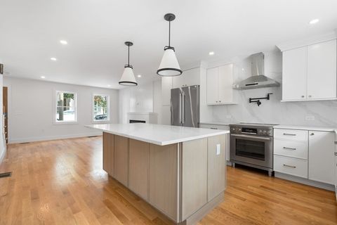 597 E 2nd St Boston MA 02127