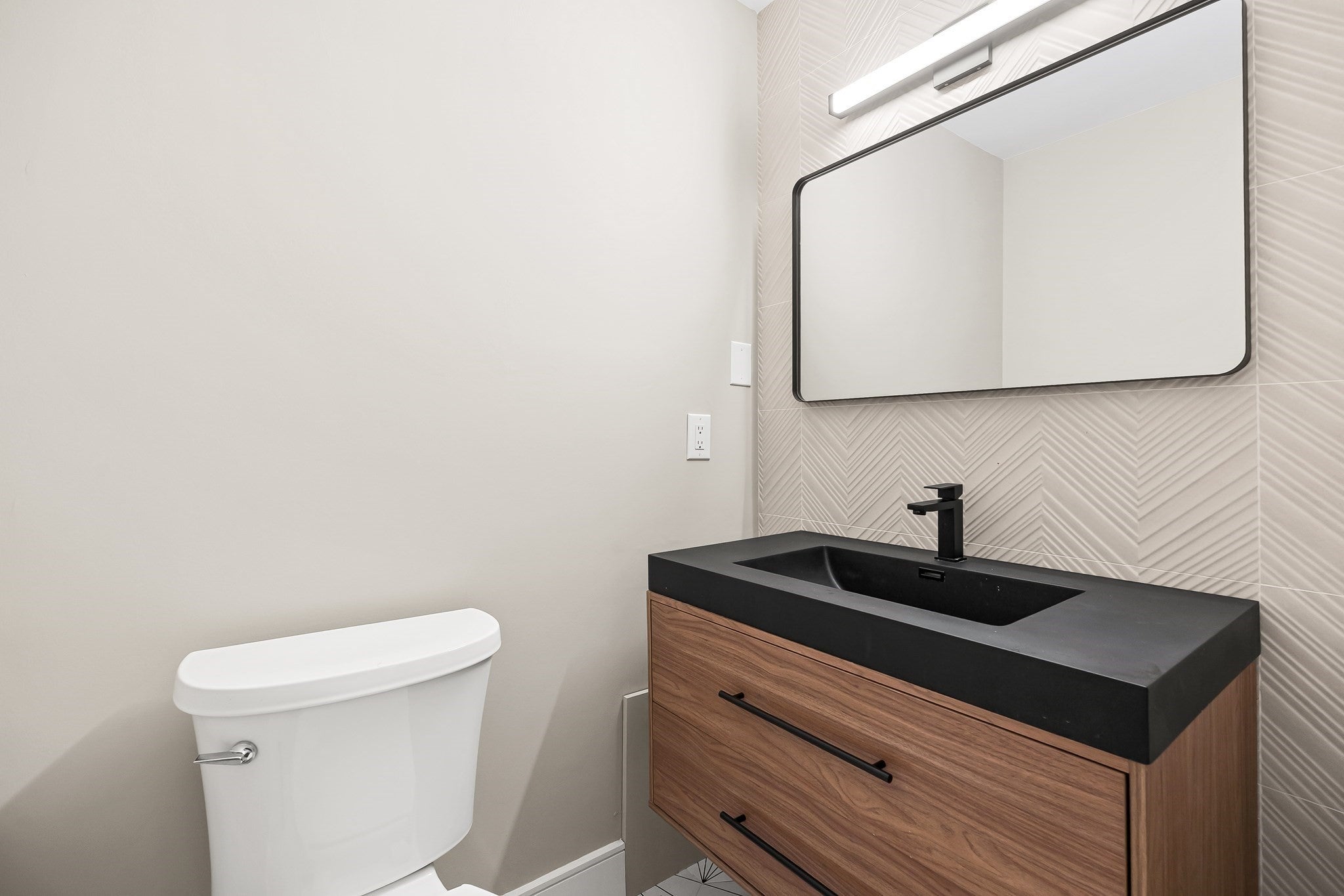 935 Washington St #8, Newton, MA Photo #19