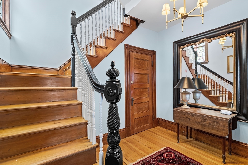 10 Dewolf St 2