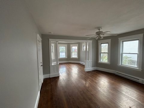 Photo of 21 Henchman St #3, Worcester, MA 01605 (MLS # 73445771)