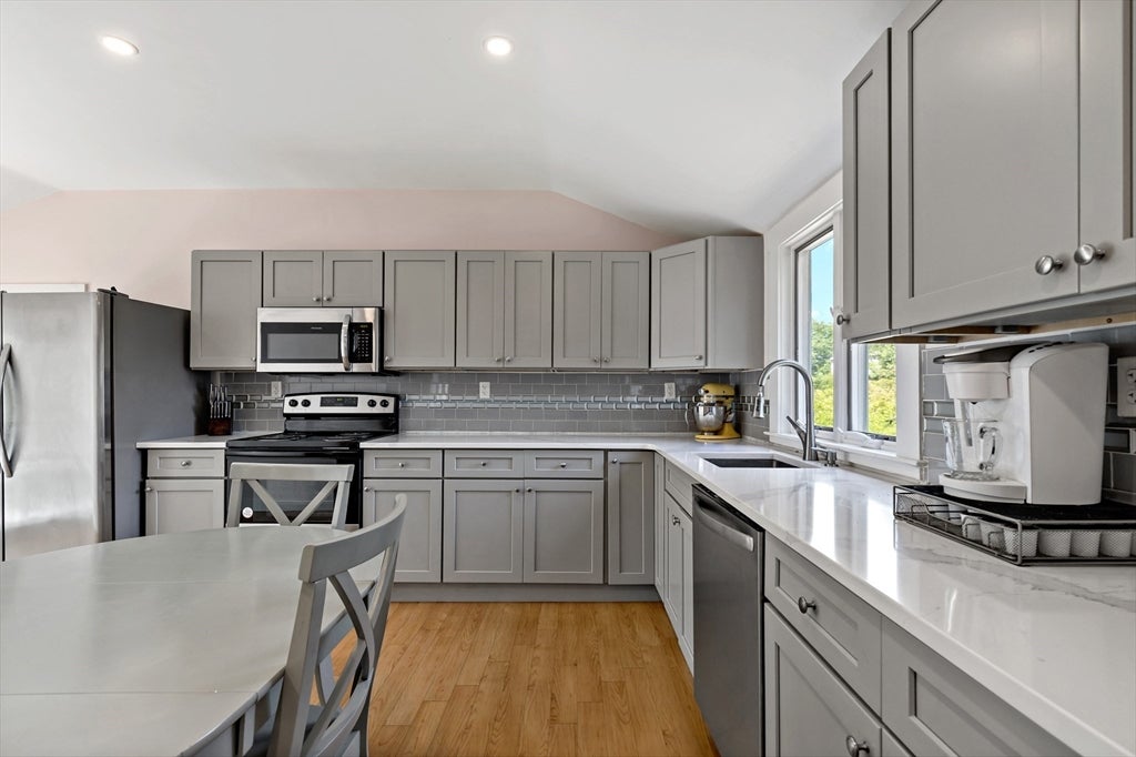 25 King Ave, Plymouth, MA, 25 King Ave, Plymouth, MA Photo #19