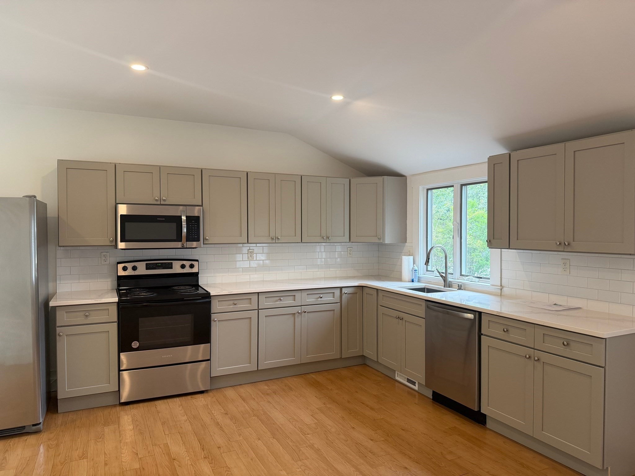 25 King Ave, Plymouth, MA, 25 King Ave, Plymouth, MA Photo #6