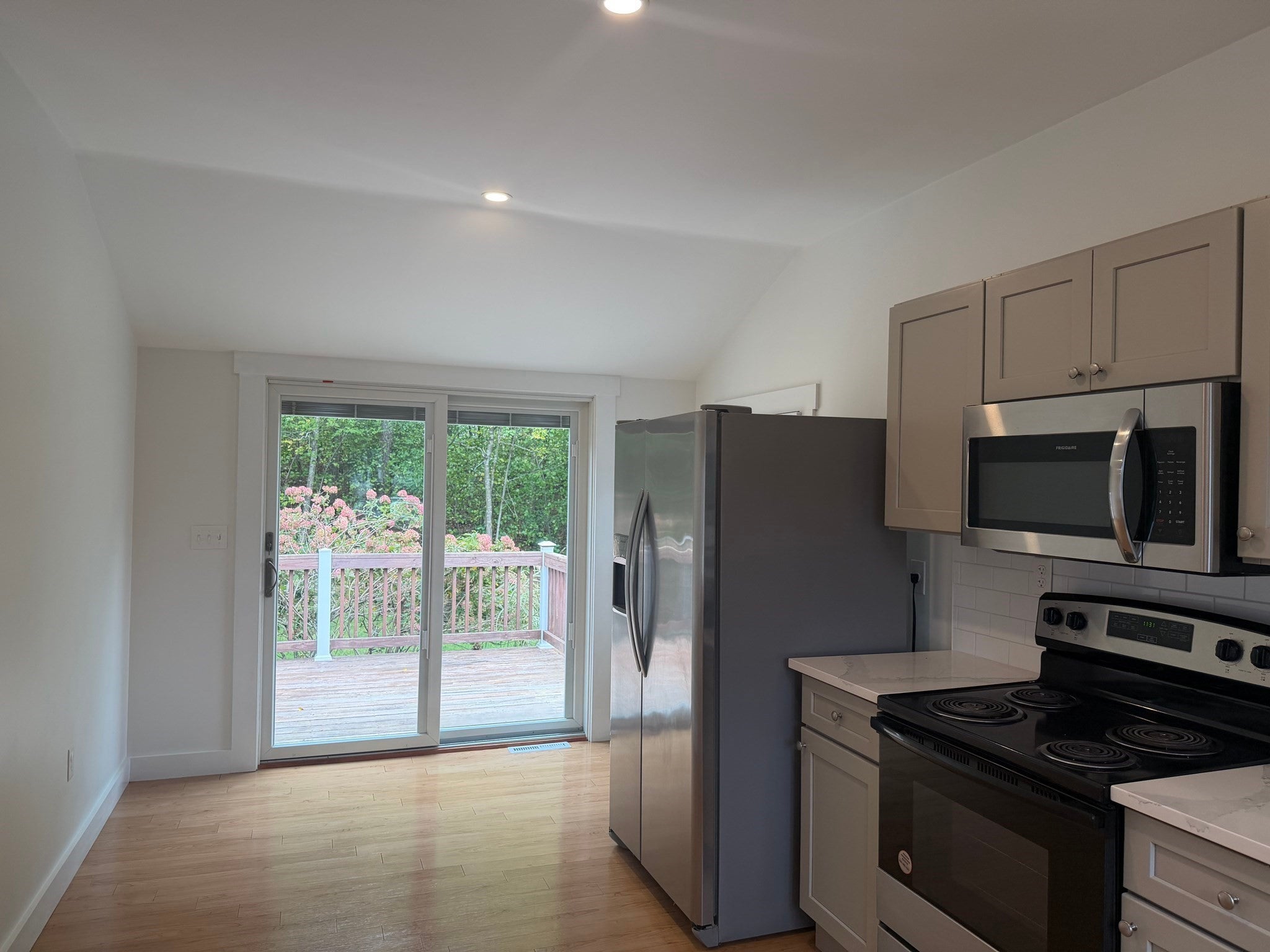 25 King Ave, Plymouth, MA, 25 King Ave, Plymouth, MA Photo #10