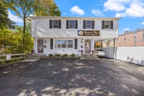 Photo of 400 Main St, Reading, MA 01867 (MLS # 73591423)