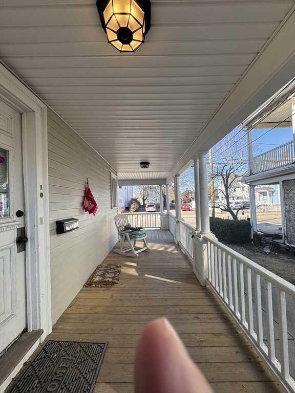 10 John St