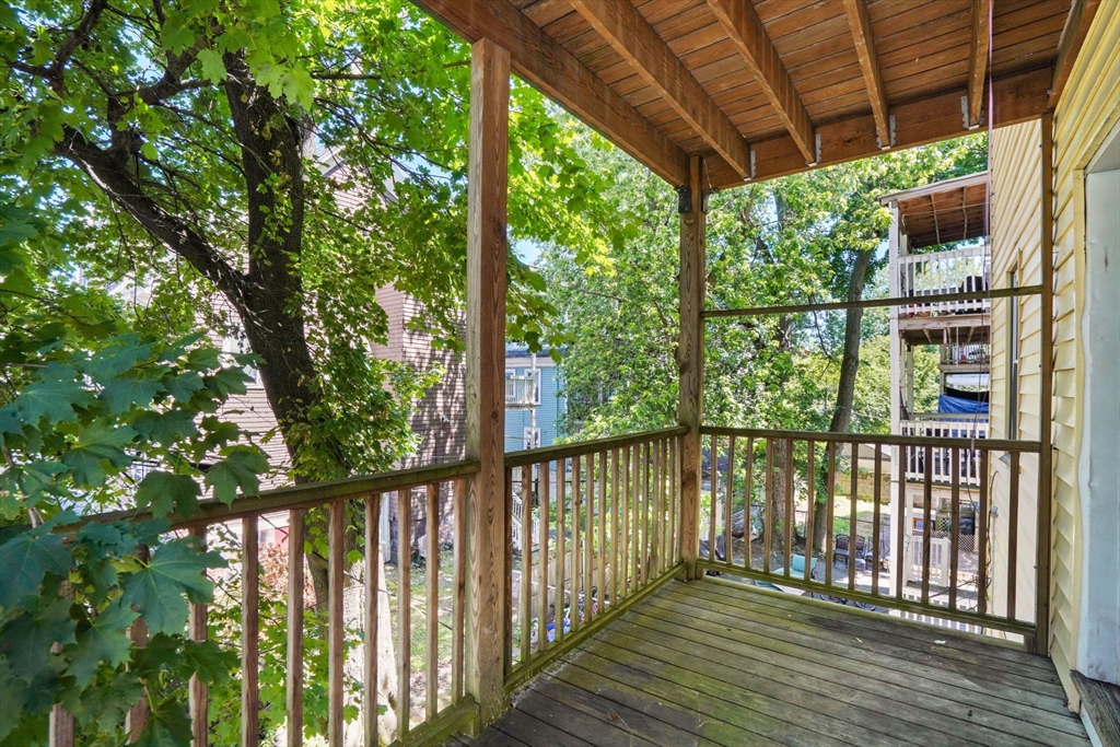 32 Millet ST #2, Boston, MA Photo #10