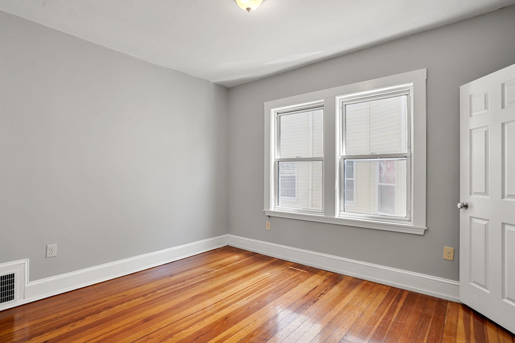 32 Millet ST #2, Boston, MA Photo #12