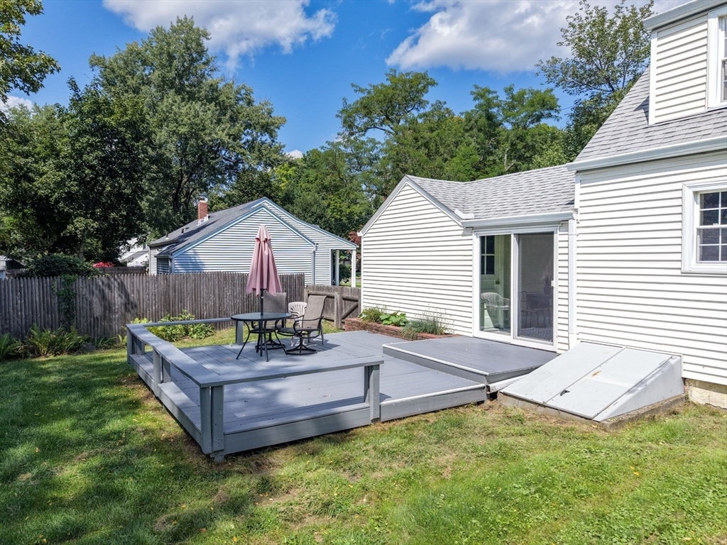37 Nevins Avenue, Longmeadow, MA Photo #27