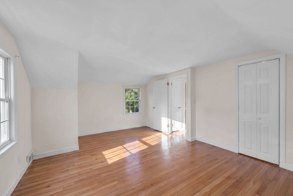 37 Nevins Avenue, Longmeadow, MA Photo #19