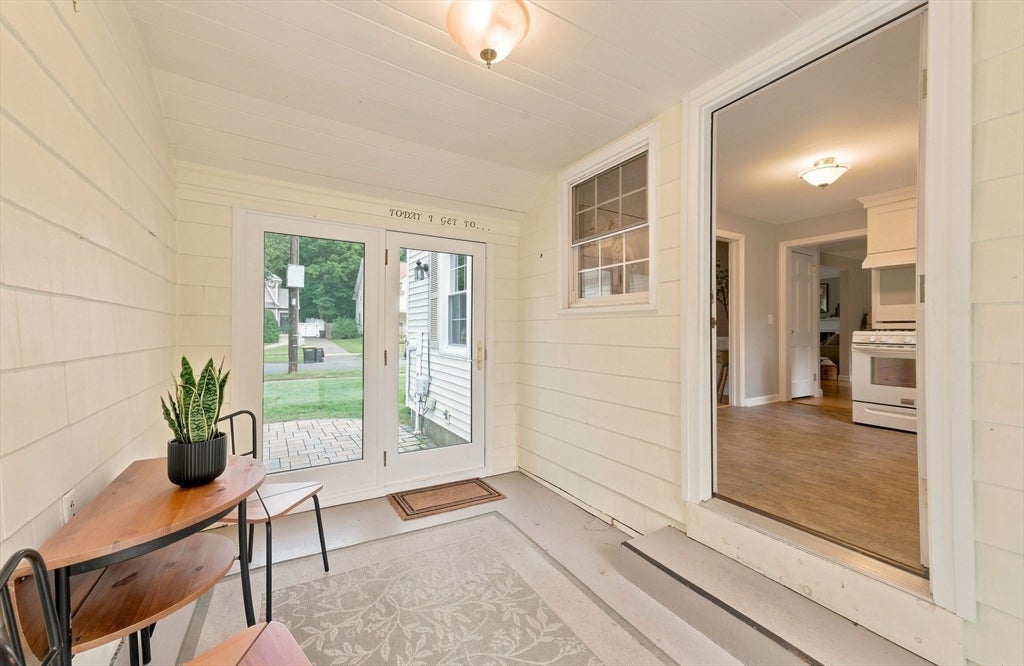 37 Nevins Avenue, Longmeadow, MA Photo #17