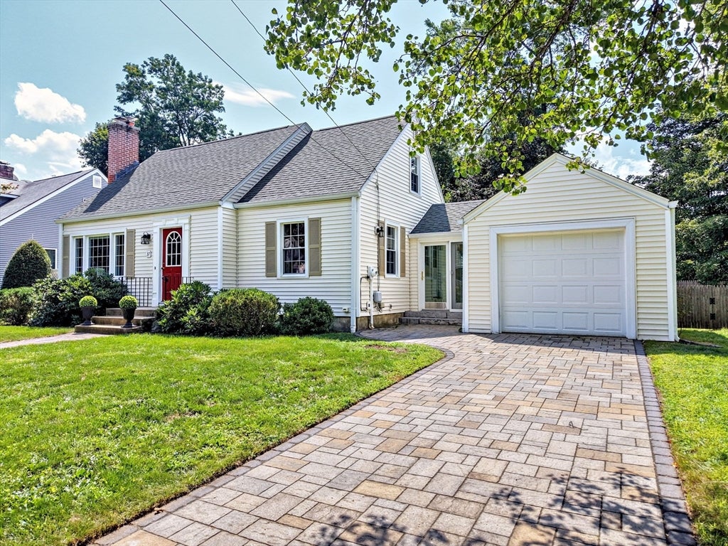 37 Nevins Avenue, Longmeadow, MA Photo #1