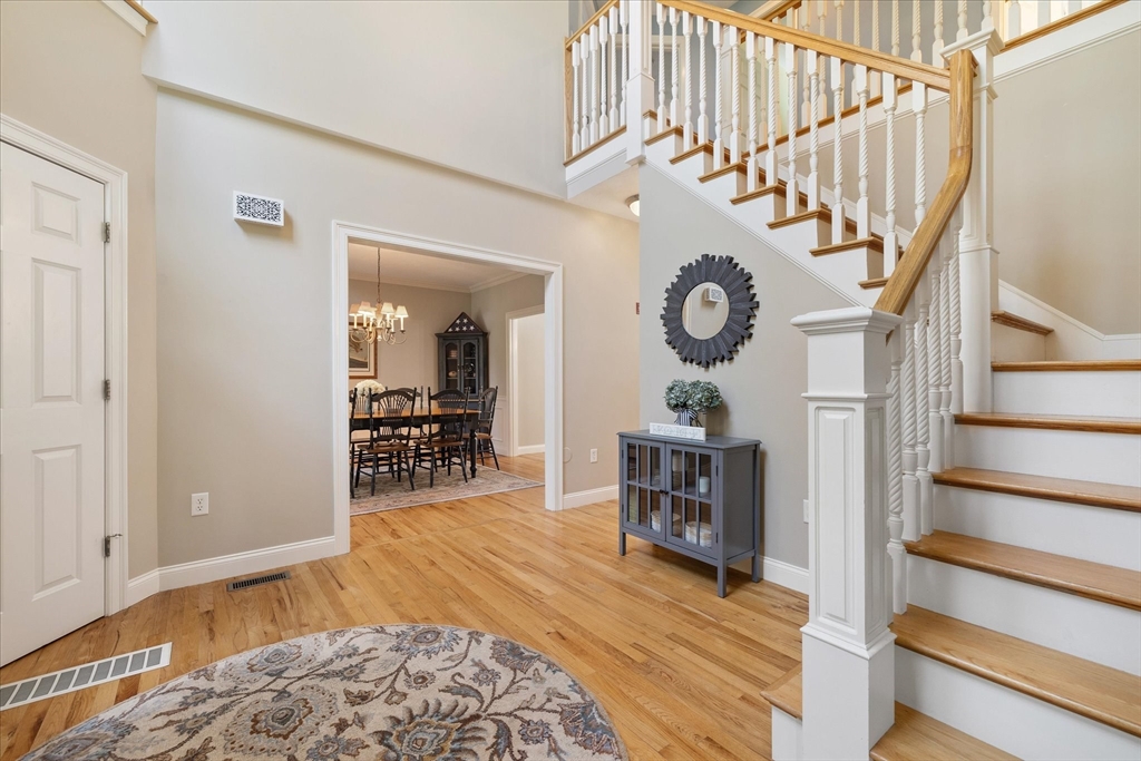 3 Colonial Way