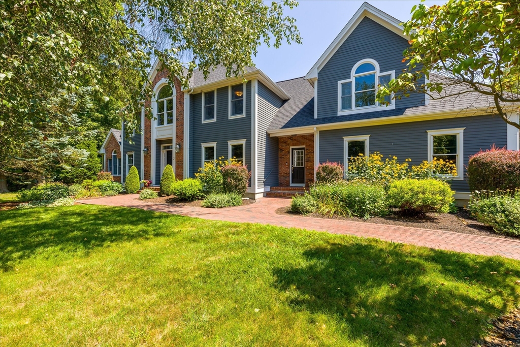 3 Colonial Way