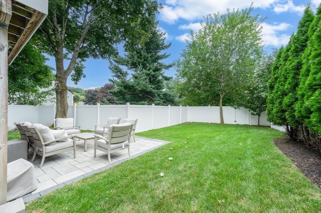 30 Farrow St, Winchester, MA Photo #31