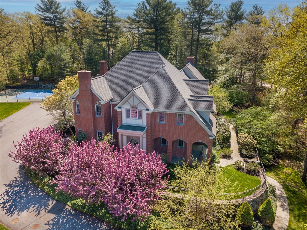 6 Stratford Way